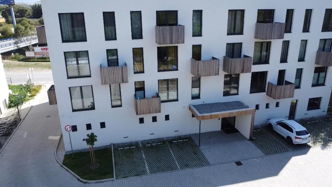 Bešeňová Apartman Besen 307 מראה חיצוני תמונה